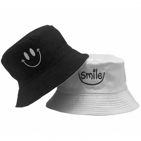 BQ46C kahepoolne müts must/valge