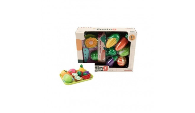 Fruit for cutting on a tray