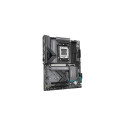 GIGABYTE X870 EAGLE WIFI7 Motherboard - Supports AMD Ryzen 9000 CPUs, 14+2+2 phases VRM, up to 8000M