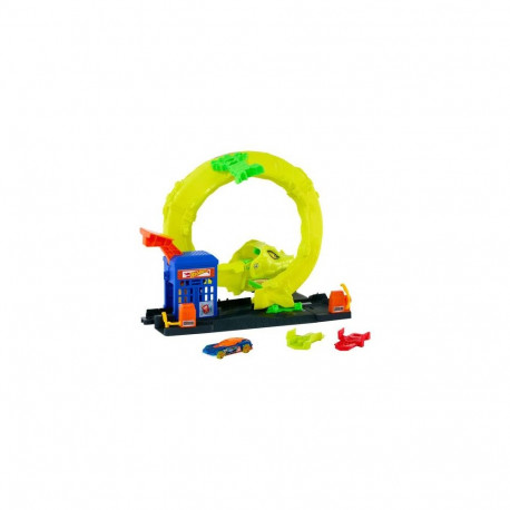 Hot Wheels City Snake Spiral Attack Playset with 1:64 Scale Die-Cast Toy Car &amp; Speed Snap Tr