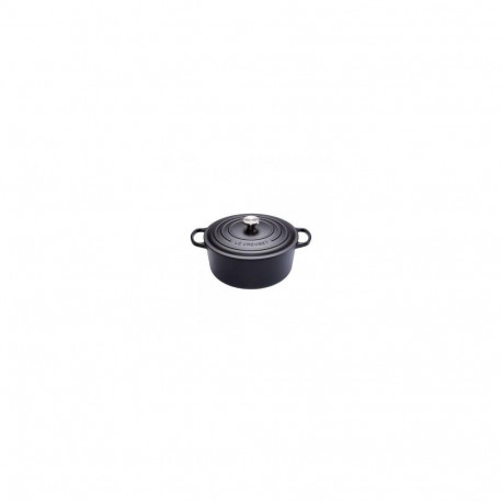 Le Creuset Signature Round Casserole baking dish