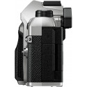 OM SYSTEM OM-5 Mark II + 12-45mm, silver