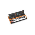 Behringer POLY D analoog süntesaator 37 must