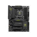MSI MSI MAG X870E TOMAHAWK WIFI (silver) - Socket AM5 - motherboard