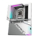 GIGABYTE B650E AORUS STEALTH ICE - Socket AM5 - motherboard (white/silver)