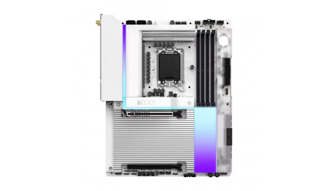 N9 Z890, valge