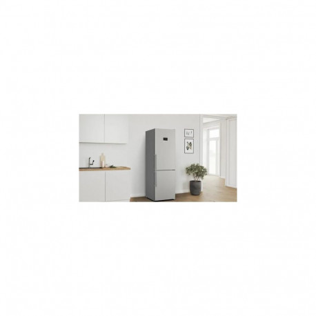 Bosch Serie 4 KGN367ICT fridge-freezer Freestanding 321 L C Stainless steel