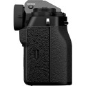 Fujifilm X-T5 + Sigma 17-40mm, must