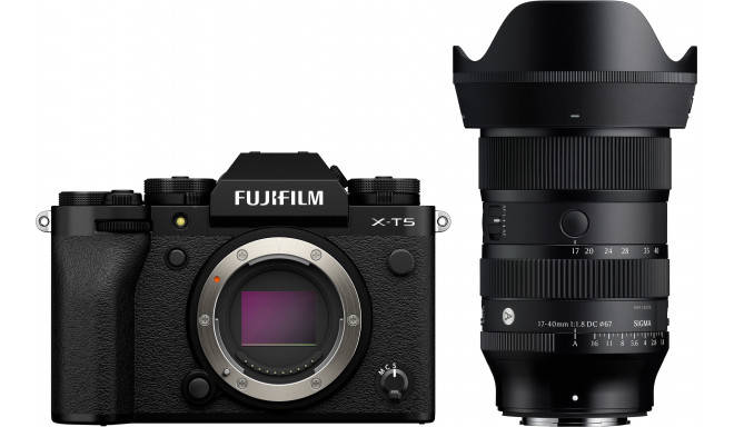 Fujifilm X-T5 + Sigma 17-40mm, black