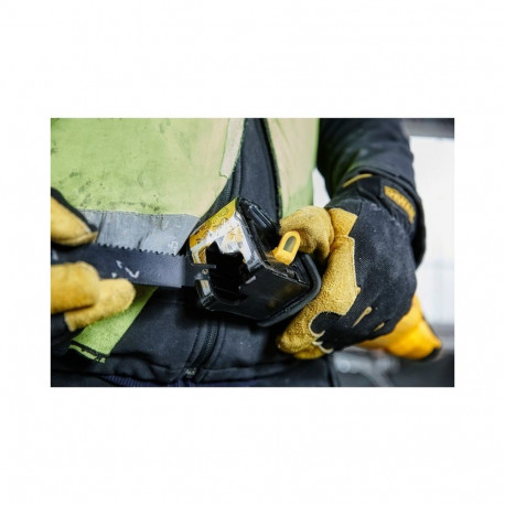 DeWALT DWE305PK-QS must-kollane saabelsaag 2800 spm 1100 W