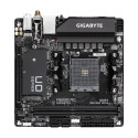 GIGABYTE A520I AC emaplaat - toetab AMD Ryzen 5000 seeria AM4 protsessoreid, 6-faasiline digitaalne 