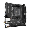 GIGABYTE A520I AC emaplaat - toetab AMD Ryzen 5000 seeria AM4 protsessoreid, 6-faasiline digitaalne 