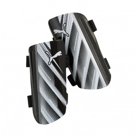 Ochraniacze piłkarskie Puma Attacanto Strap czarne 30996 01 M