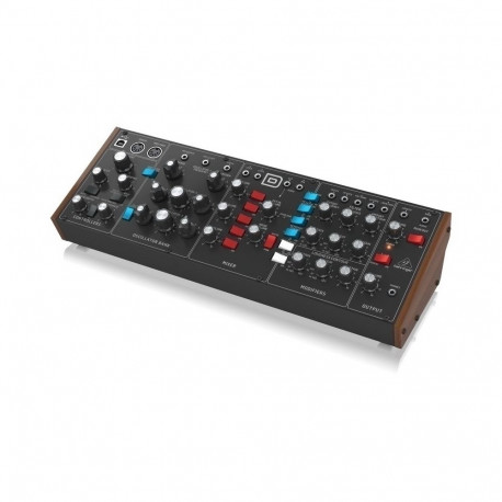 Behringer Model D Black