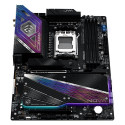 ASRock X870 NOVA WIFI emaplaat