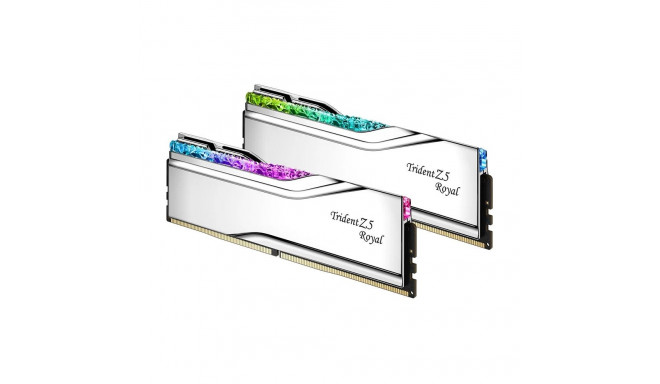 "32GB PC 6400 CL30 G.Skill KIT (2x16GB) TR5S RGB Royal"
