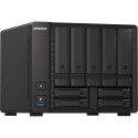 "QNAP 9-bay NAS AMD Ryzen V1500B 32GB DDR4 SODIMM 5x6,35cm 2,5Zoll/8,89cm 3,5Zoll SATA 6Gbps + 2x6,3