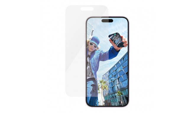 "PanzerGlass iPhone 16 Plus Classic Fit"