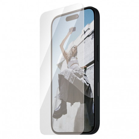 "SAFE. by PanzerGlass Screen Protector iPhone 16/15 UWF"