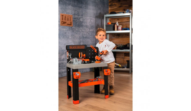 Smoby Black & Decker Pro Workbench             Model 2025