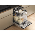 Built in dishwasher Whirlpool