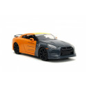 Vehicle with figure Naruto Nissan GT-R 1/24