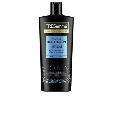 Moisturizing Shampoo Tresemme HIDRATACIÓN INTENSA 685 ml