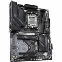 Emaplaat Gigabyte AMD AM5 AMD