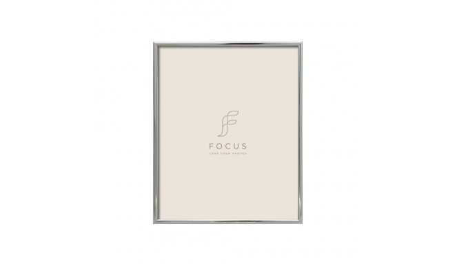 Focus Lily Silver 18x24