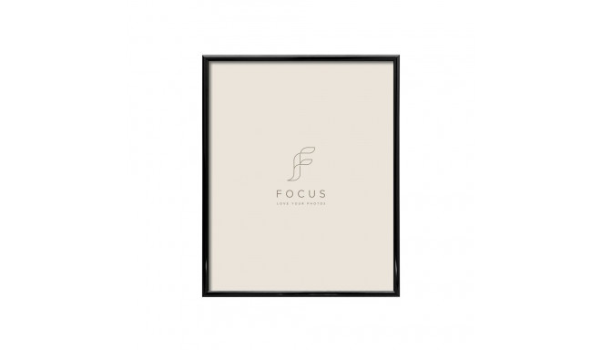 Focus Lily Black 20x30