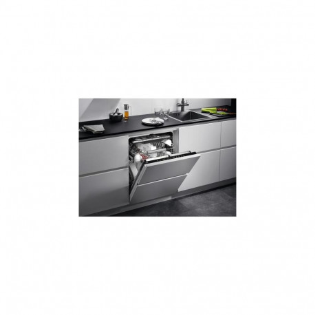 AEG FSE76738P Fully built-in 14 place settings