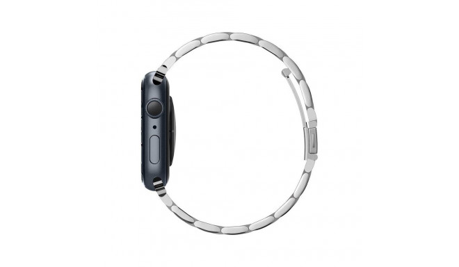 Spigen Silver