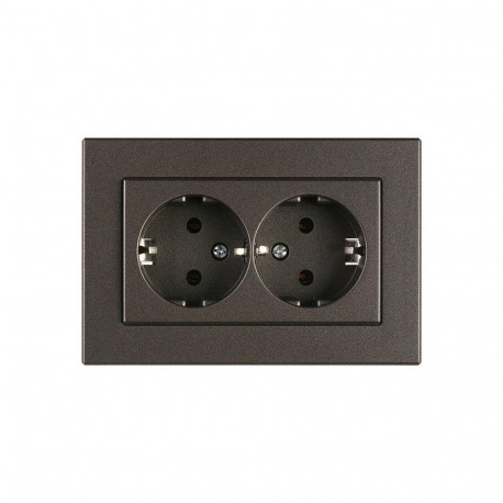 topelt pinnapealne maandusega pistikupesa ANT XP