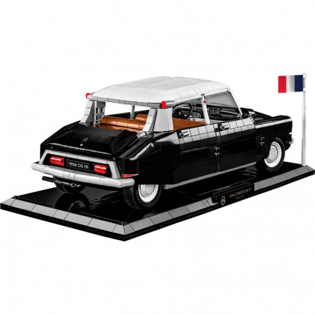 Citroen auto DS 19 1956 eriväljaanne