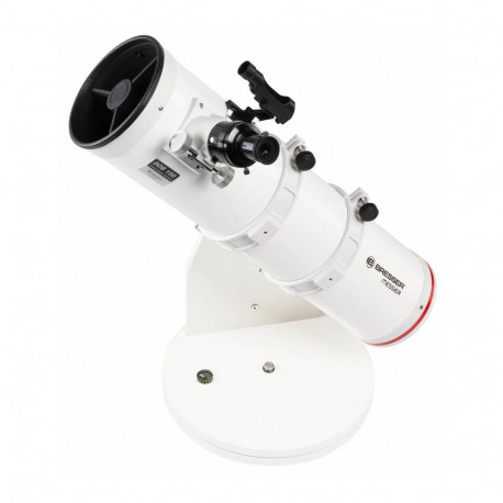 Telescope Bresser Messier 6" 150/750 >300x with moon filter