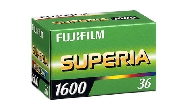 Fujicolor filmiņa Superia 1600/36