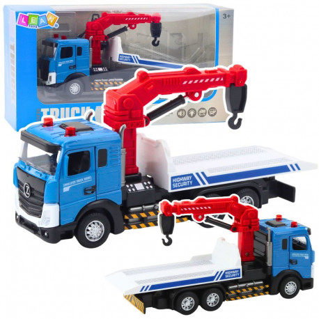 veoauto treileriga puksiiriga metallkabiin tuled helid