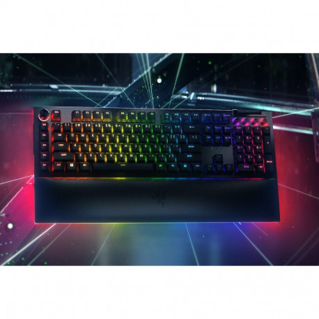 "Razer BlackWidow V4 Pro Green Switch Tastatur"