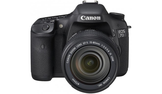 Canon EOS 7D + 15-85mm IS USM Kit