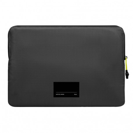 Native Union Ultralight Sleeve for MacBook 13  Black