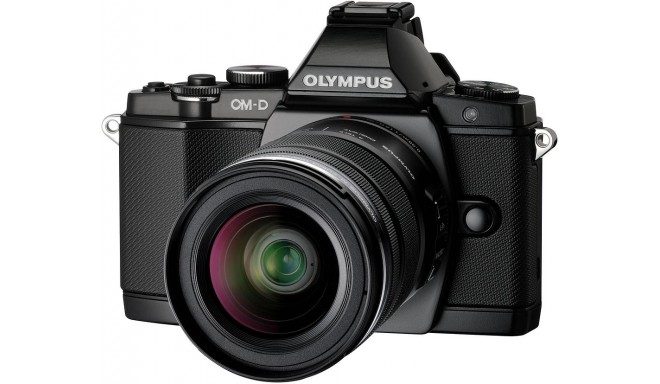 Olympus OM-D E-M5 + ED 12-50mm Kit, must