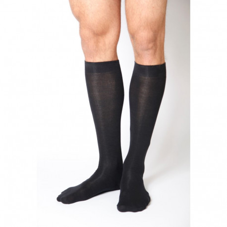 SOKISAHTEL KRISS mustad puuvillased põlvikud meestele 443, 444, 446