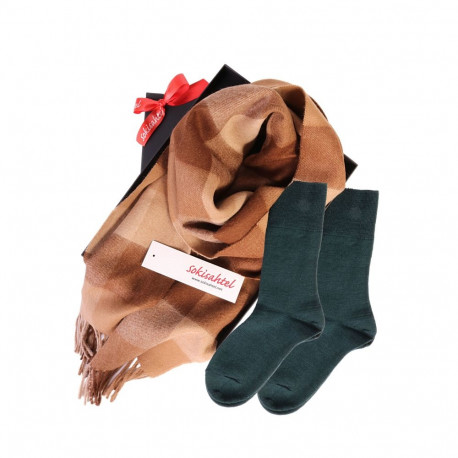 SOKISAHTEL Alpakavillast salli ja DOORA roheliste sokkidega kinkekarp naistele 444