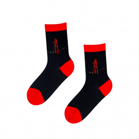 SOKISAHTEL SUUSABAAS meriinovillased suuskadega sokid 444, 446