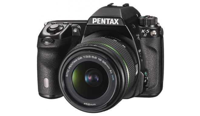 Pentax K-5 II + 18-55mm WR Kit
