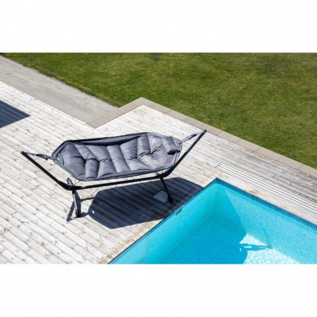 Võrkkiik Niño alusel, must