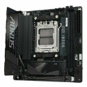 Emaplaat Gigabyte AMD AM5 AMD