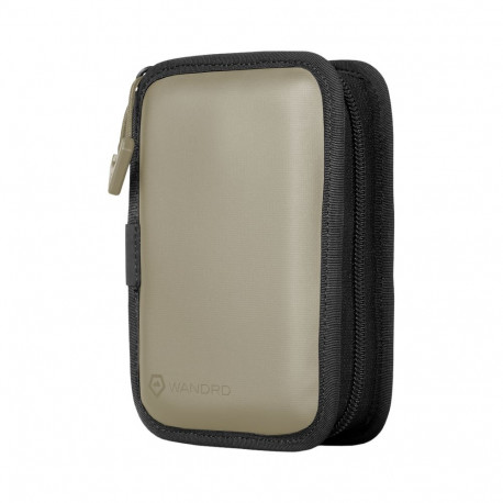 WANDRD mälukaardihoidja, Yuma Tan