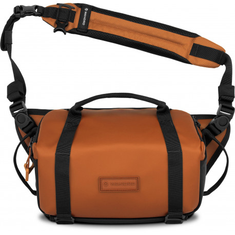 Wandrd camera bag Rogue Sling 6L, sedona orange