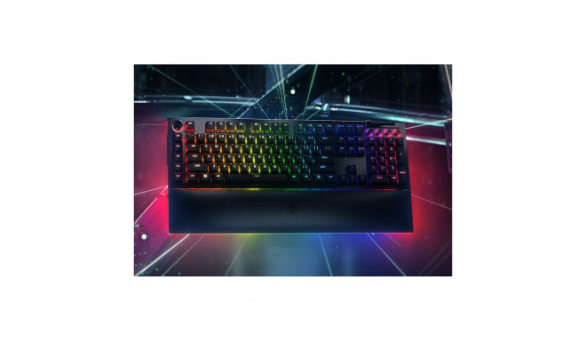 "Razer BlackWidow V4 Pro Green Switch Tastatur"